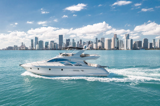 The Pink Azimut Yacht 60ft