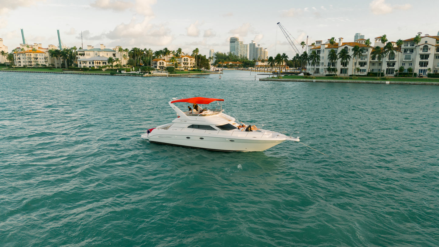 The Epic IIII Yacht 55ft