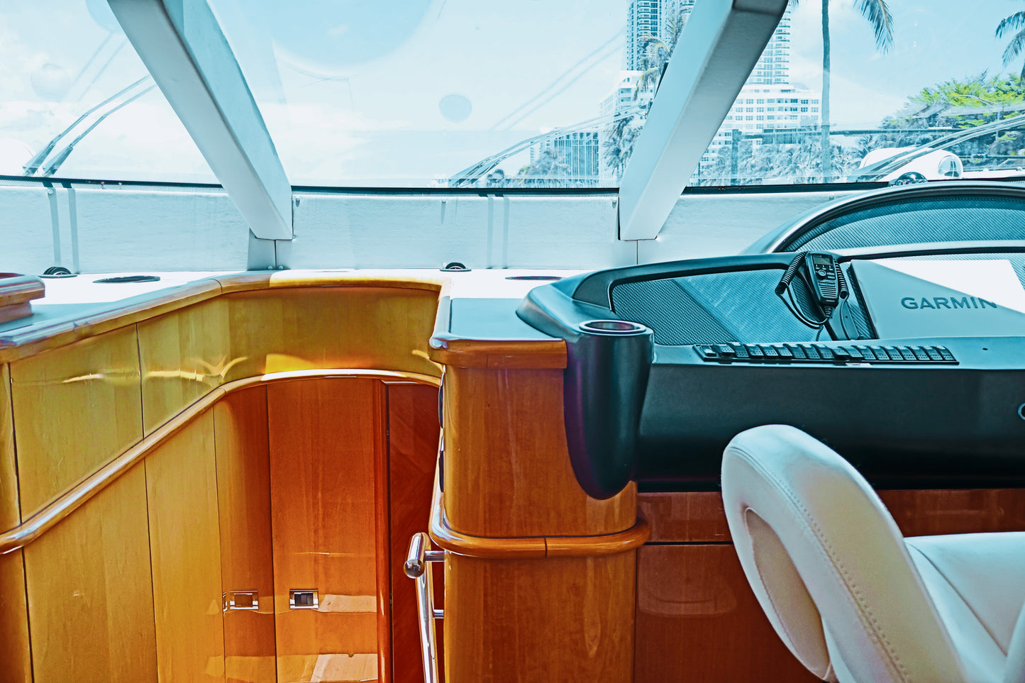 The Deep Blue Sea Yacht 95ft