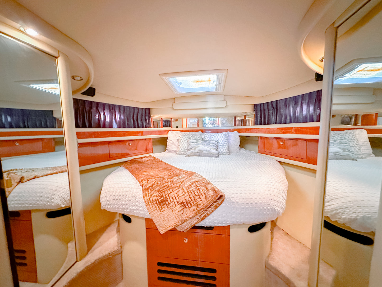 The Epic IIII Yacht 55ft