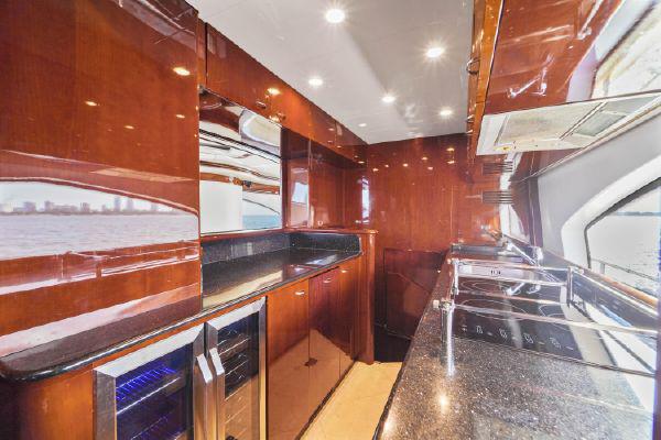 The Henny Yacht 95ft