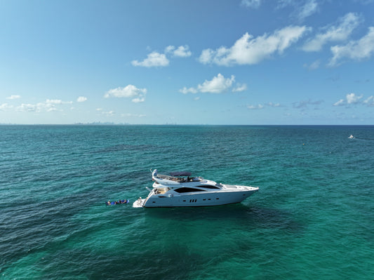 The Deep Blue Sea Yacht 95ft