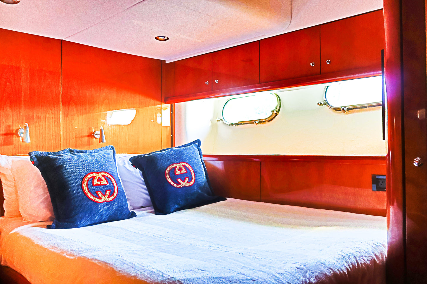 The Deep Blue Sea Yacht 95ft