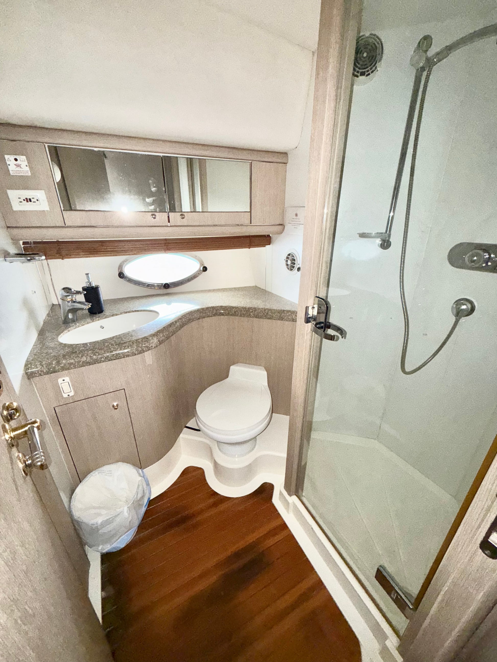 The Lilly Pad 70ft Miami yacht charter for sandbar and sunset cruises