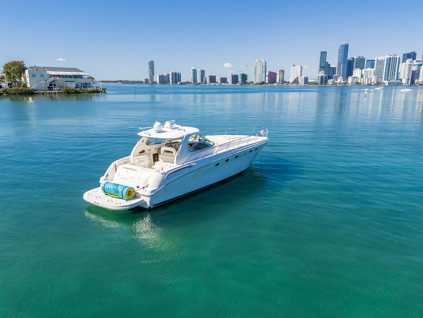The Ay 60ft private yacht charter Miami for group events
